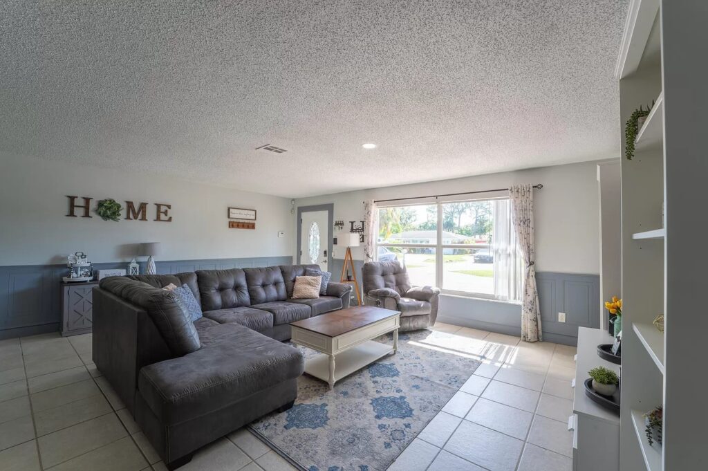 Comfortable living room